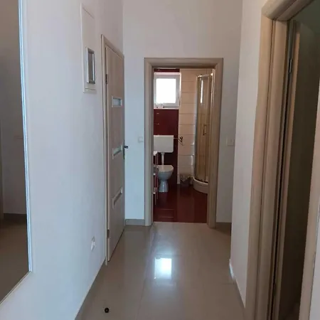 Zoran Apartment Drage